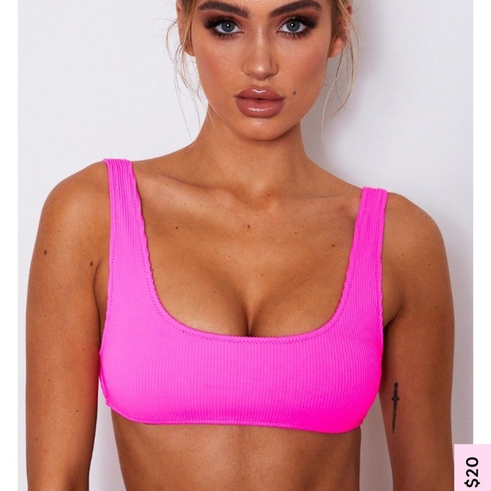 Neon pink rib top